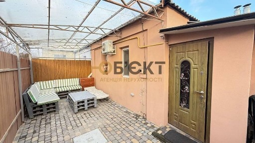 Здам в оренду пів будинку, 38 м2, вул. Канадська, 46, м. Індустріальна