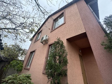 Продаж будинку в Інгульському р-ні за «Космосом»