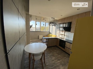 вулиця Віталія Скакуна, район Солом'янський, Київ, вул. Віталія Скакуна 23 • ID 33537331