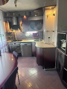 Здам подобово 3х - кімнатну квартиру на Оболоні біля метро