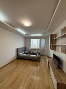 Продаж 2к квартири поліпшеного планування.