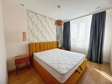 Продаж 1-к квартири Метро Васильківська