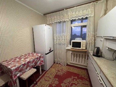 Сдам 1к Кедрина Рабочая Каверина, лоджия 3 спальных места