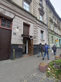 Продаж приміщення біля Ринку вул. Федьковича 22