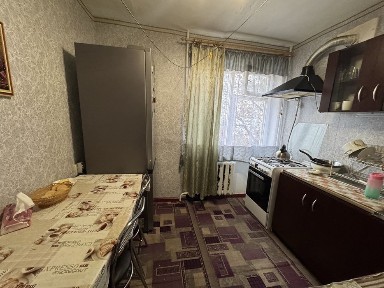 Продаж 2к квартири смт. Черкаське