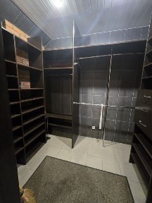 Здам будинок! Є Укриття!