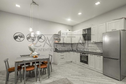 Автономний будинок: інвертор/ газ/ є укриття/ Чорнобилець/ Оболонь