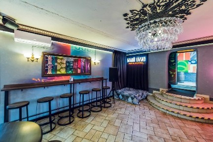 Київ, Шевченківський, Львівська площа 1