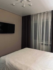 Подобово! Нова затишна квартира в центрі!