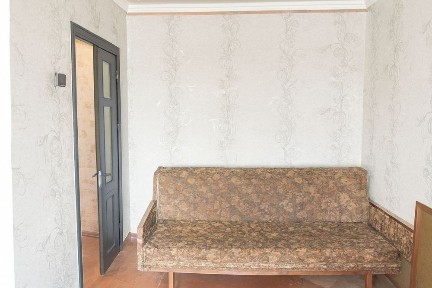 1-кімнатна на 9-му поверсі - вигідна ціна!