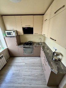 2 комнатная квартира с ремонтом