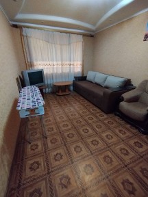 Сдаем долгосрочно 3 комнатную квартиру Терновской район, 8 Горбольница