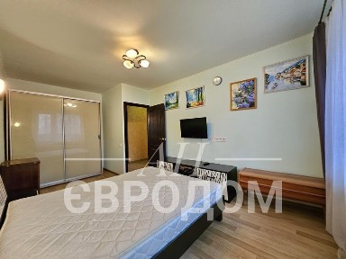 Продам 3к кв, Академика Павлова 134/16, Валентиновская, Студенческая