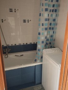 Сдаётся 2-ком квартира. бул. Строителей