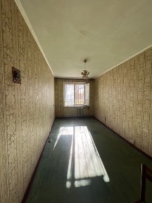 Продам 2 кімнатну квартиру по вулиці Вадима Гурова 31б