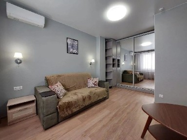 Почасово, Подобово квартира з гарним ремонтом