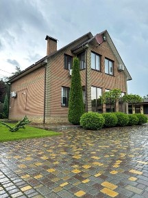 Сучасний будинок в Курилівці