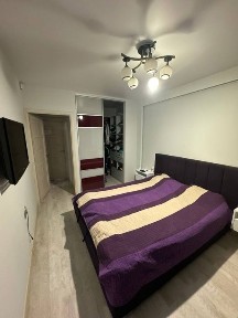 Продаж 3ккв біля метро Перемоги