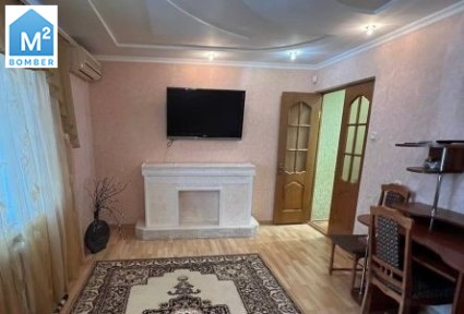 Продается двухкомнатная сталинка на Рыбасово