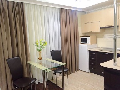 Квартира-студия, Люкс, посуточно, пл. Фестивальная