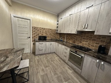 Оренда 2-кімнатноі квартири & ЦЕНТР