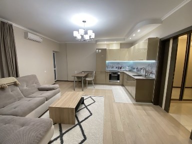 Київ, Дарницький, Ревуцкого 9