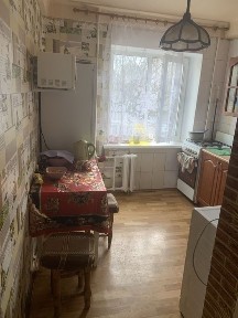 Оренда трикімнатної квартири. Деснянський, Кубанької України.