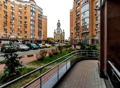 Оренда! офісного приміщення на вул. Івасюка, Набережна, Оболонь