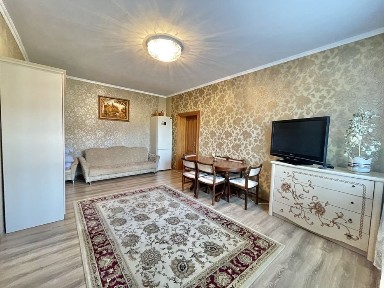 Оренда 1/2 будинку