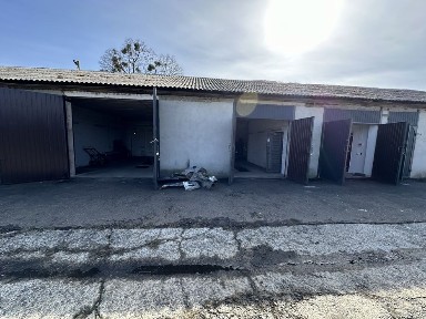 Комерційні гаражні Бокси під СТО