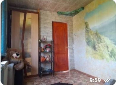 Продам 3-х этажный дом с прудом и баней, по цене бабкиной хаты.