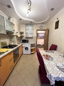 Сдам двухкомнатную квартиру Ицхака Рабина. Дом Мебели