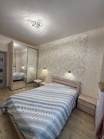 Сдам 2 х ком ЖК Авторский 2