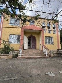 Продам двоповерховий будинок ВІД ВЛАСНИКА