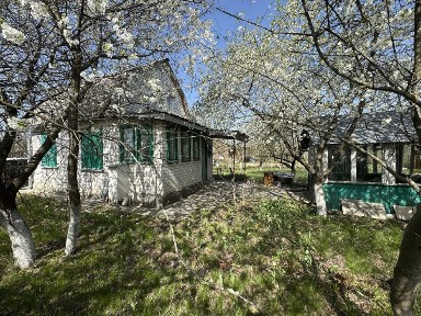 Продаж затишної дачі 46 м2,6 соток, озеро, ліс, Бровари 25 хв, Киів 45