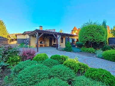 Продам дом 254 м2 и гостевой 70м2 Клочко Вологодская