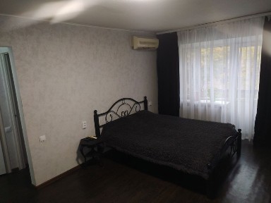 ЦЕНТР! Индивидуальное отопление Дешеві, ЧИСТІ та нові квартири!