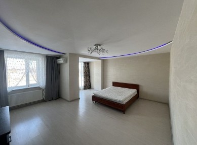 Продам затишну квартиру