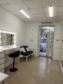 Здаю в оренду свій б'юті простір на 96-му кварталі