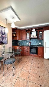 Продаж 1-к квартири ремонтом біля метро “Мінська” Оболонський пр-т 13