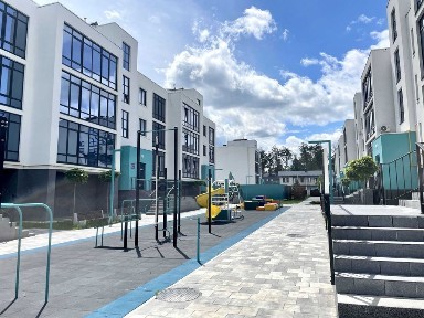 3к квартира 85 кв. м, 3 поверх. Газове опалення. ЗДАНИЙ будинок