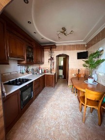 Продам 3к. квартиру в районе Монолит