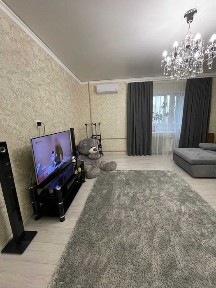 Центр! 2к. сталінка з новим ремонтом