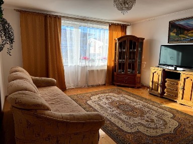 Продається житловий будинок в Коломиї