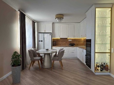 Івано-Франківськ! Ексклюзивний будинок в Хриплині!