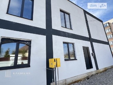 Продаж 2 поверхового таунхауса з ділянкою на 1.5 сотки, 75 кв. м, 2 кімнати, на вул. Центральна • ID 33010038