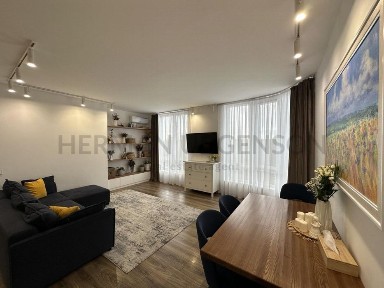 Продаж 3к квартири 82 кв. м / вул. Гленца, ЖК <a href='/newbuilding/7037/view/zk-parus-riverside'>Парус Riverside</a>