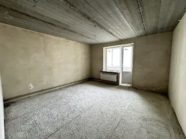 Продаж великоі 2кім квартири в обжитій новобудові по вул. Хіміків 31