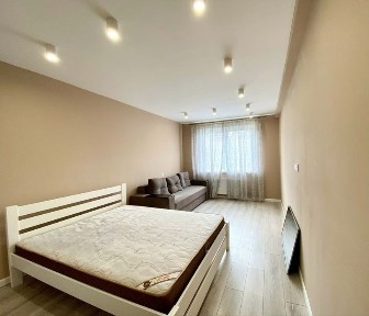 Оренда 1-кім. квартири, вул. Замарстинівська, ЖК <a href='/newbuilding/997/view/zk-mone'>Моне</a>