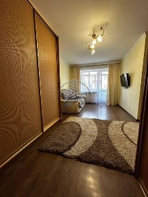 Оренда 2-кімнатної квартири на вул. Бортнянського